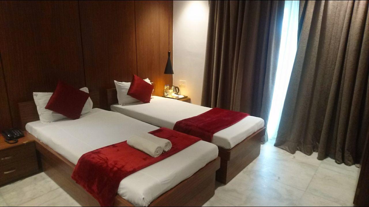 Tatvam Residency Hotel Kalkutta Kültér fotó